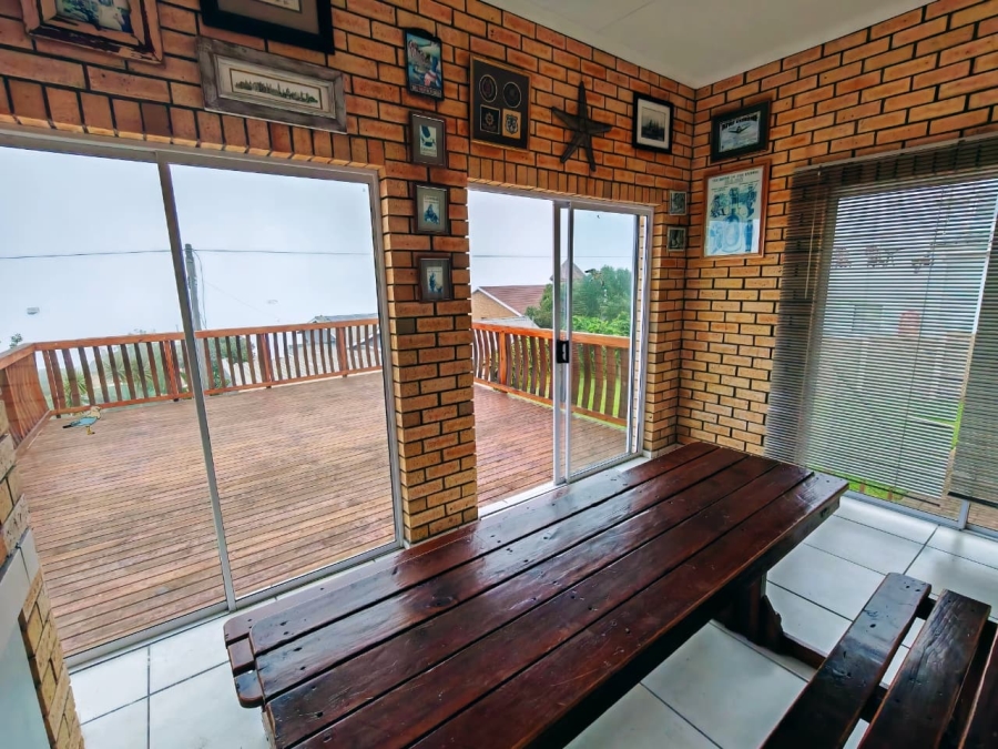 3 Bedroom Property for Sale in Dana Bay Western Cape